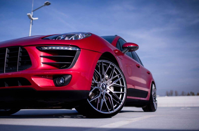 Felga aluminiowa 19" Japan Racing JR28 19x9,5 ET35 5x120 Hyper Black